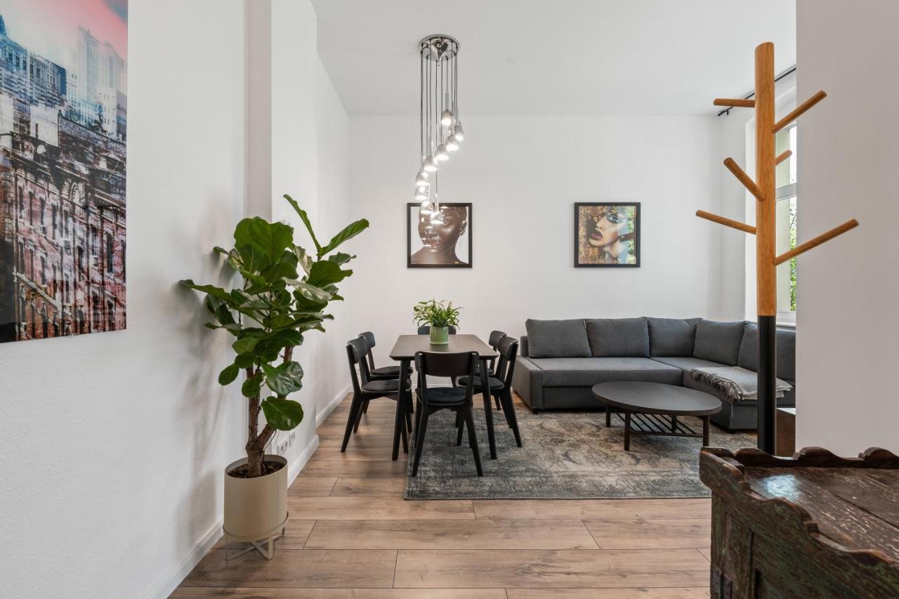 The Tieckstr Loft For Up To 7 People With 2 Bathrooms Berlin Exteriör bild