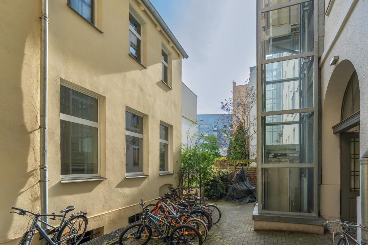 The Tieckstr Loft For Up To 7 People With 2 Bathrooms Berlin Exteriör bild